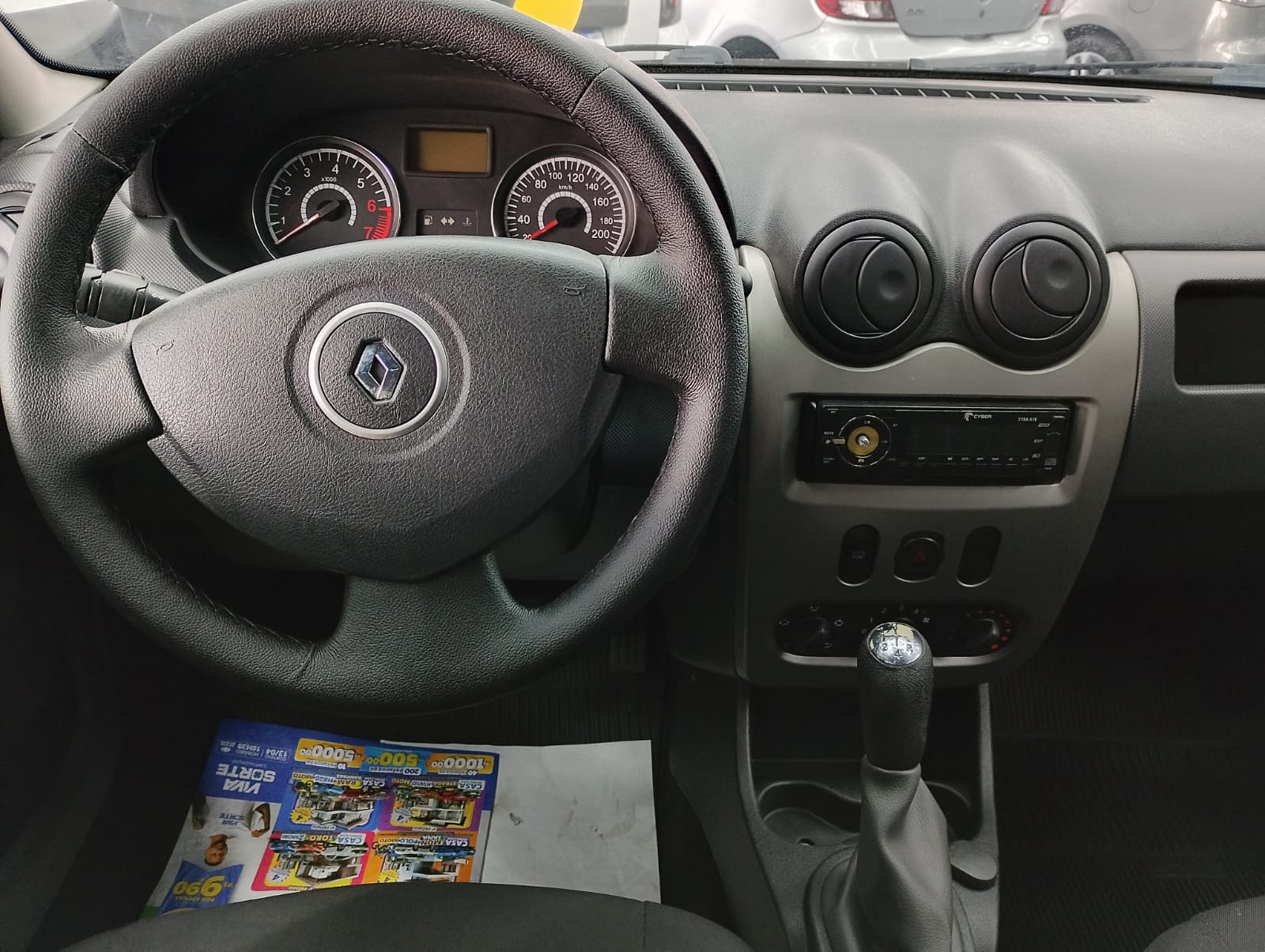 Logan Authentic 1.0 16v
